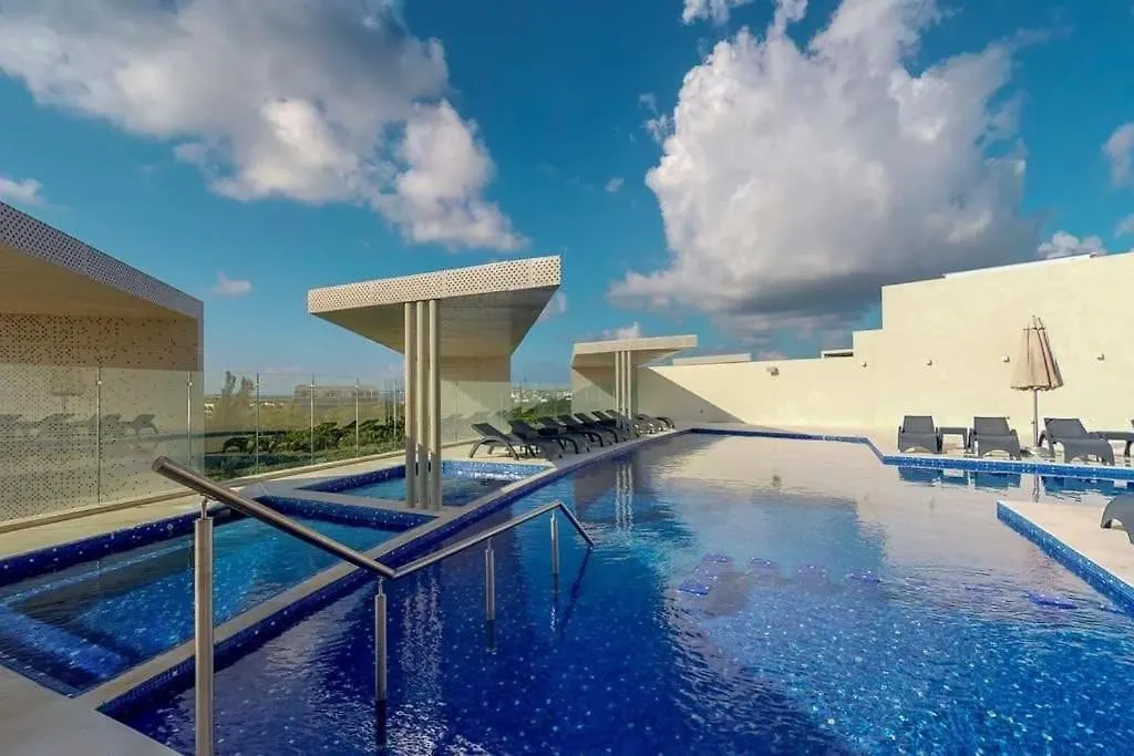 Apartment Habitacion Privada Riviera Maya, Playa Del Carmen!